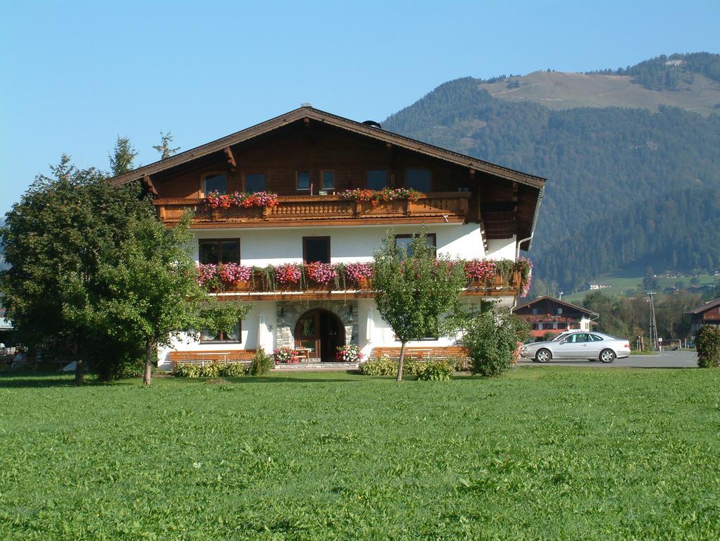 Landhaus Greiderer เคิสเซน ภายนอก รูปภาพ